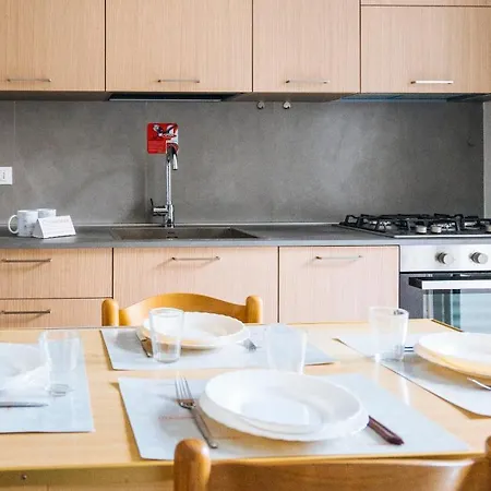 Italianway - Patrioti 111 Apartman *